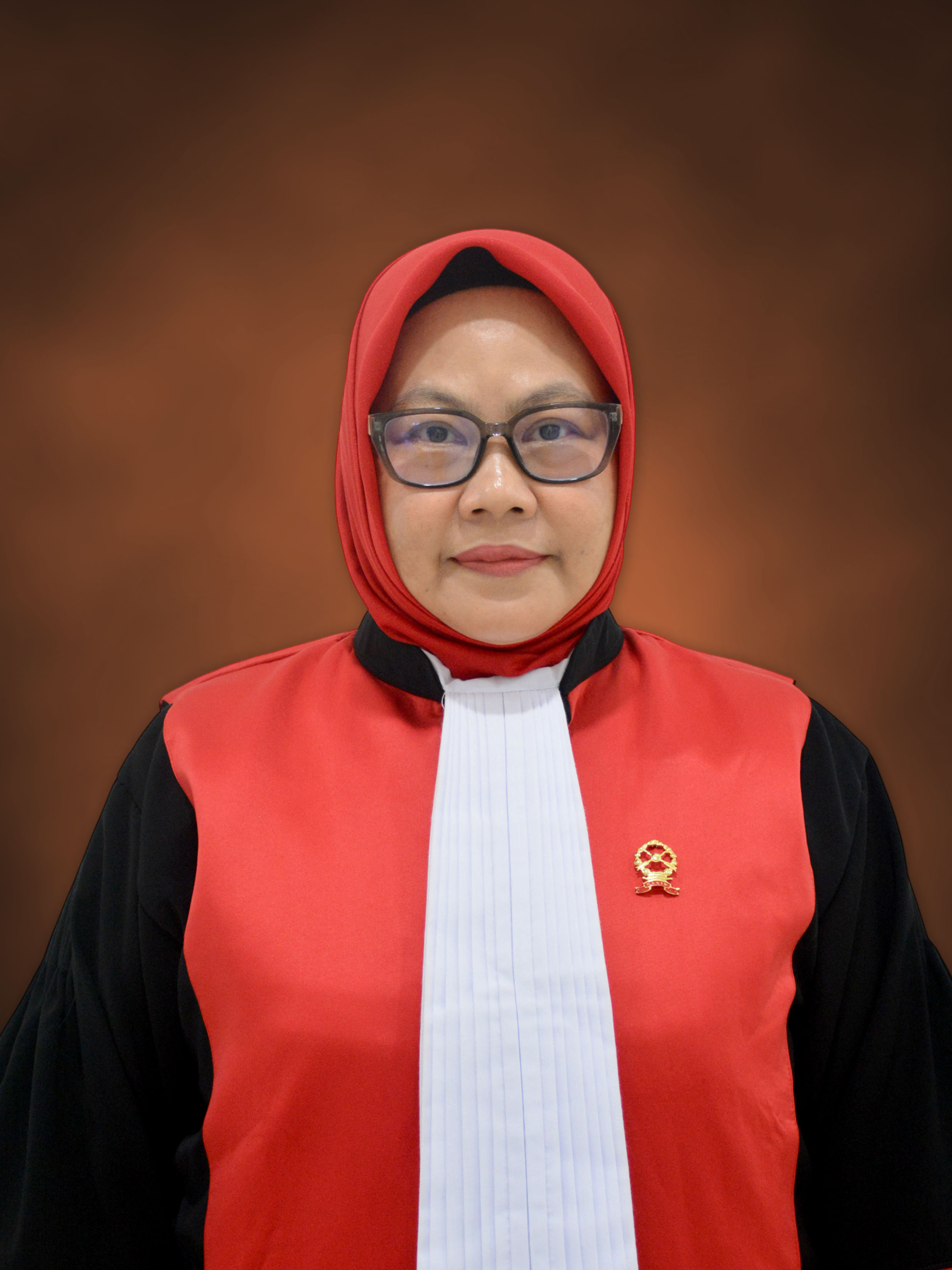 AYUMI SUSRIANI, S.H., M.H.